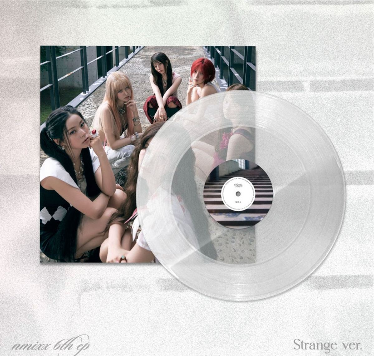 NMIXX 'Strange Muse' LP