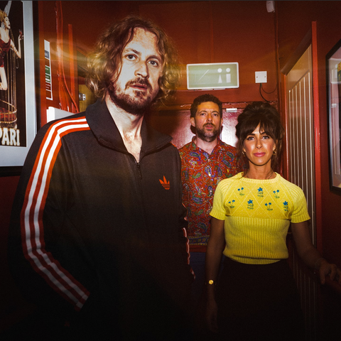 The Zutons Live In-Store & Signing